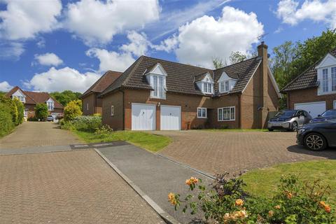 4 bedroom detached house for sale, Weatherall Close, Dunkirk, Dunkirk