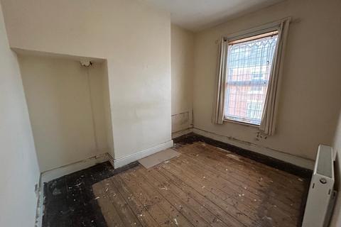2 bedroom terraced house for sale, Lowndes Street, Preston