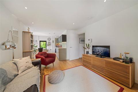 1 bedroom apartment for sale, Elmore Street, London, N1