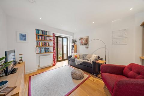 1 bedroom apartment for sale, Elmore Street, London, N1