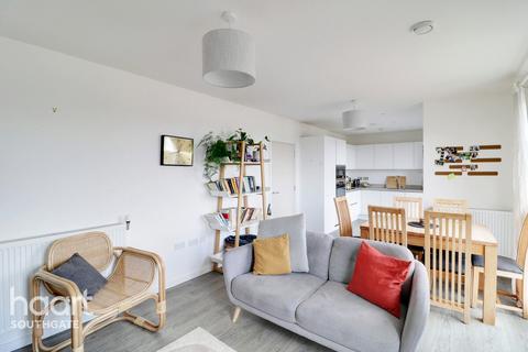 1 bedroom apartment for sale, Avenue Road, London