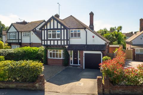 3 bedroom detached house for sale, Rough Common Road