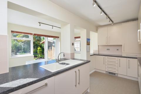 3 bedroom detached house for sale, Rough Common Road