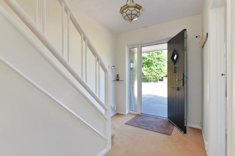 9 Rough Common Road, Rough Common, Canterbury, CT2 9DL