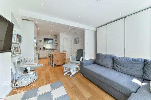 3 bedroom flat for sale, Milk Yard, Wapping, E1W