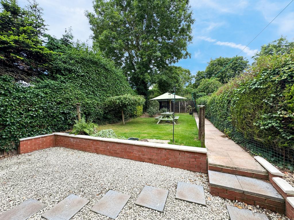 17 Cilcennin Close - Garden