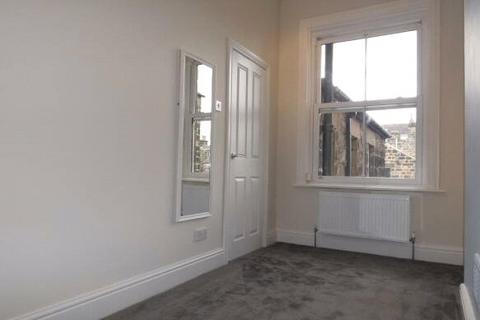 2 bedroom apartment to rent, Franklin Road, Harrogate, North Yorkshire