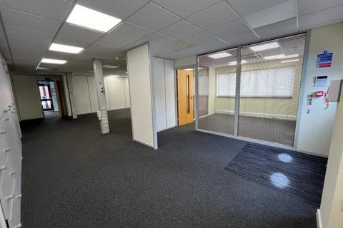 Office to rent, 13 Crusader Business Park, Clacton On Sea, Essex, CO15