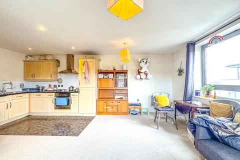 2 bedroom flat for sale, 29 Loates Lane, Watford, Hertfordshire, WD17 2PJ