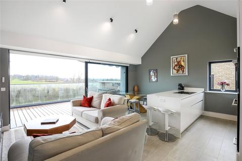 3 bedroom penthouse for sale, Chilbolton Avenue, Winchester, Hampshire, SO22