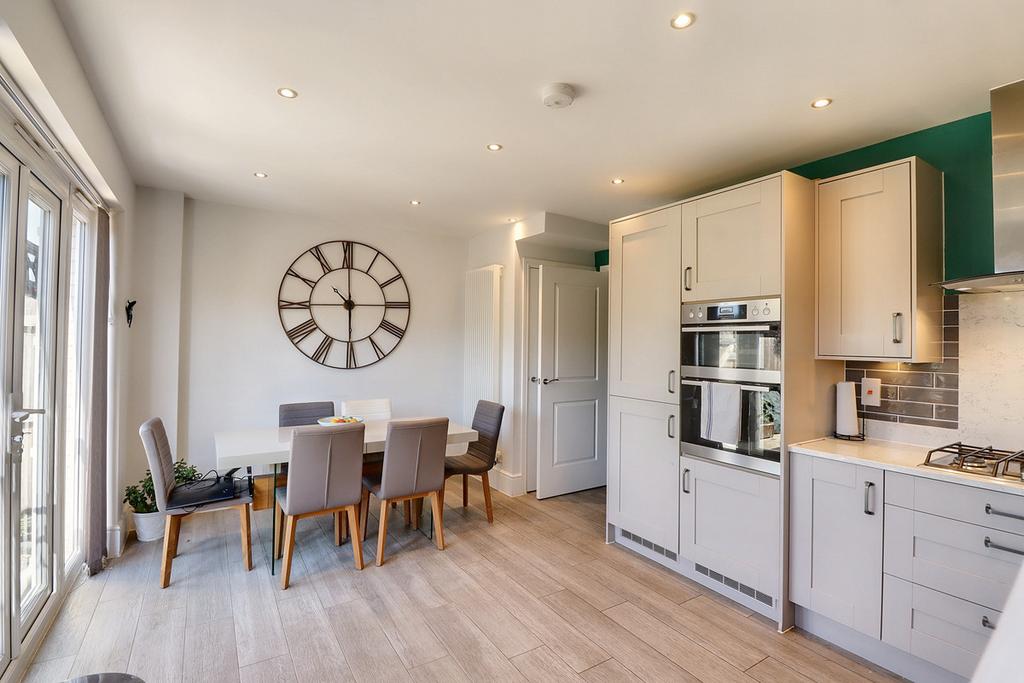 Kitchen / Diner