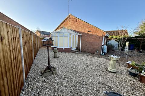 2 bedroom detached bungalow for sale, Northway, Tewkesbury GL20