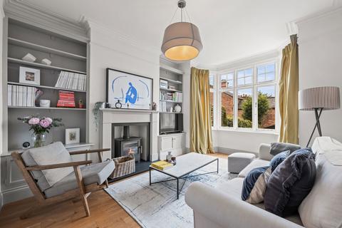 58 Ebers Grove, Nottingham, NG3 5EA