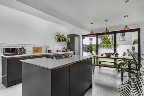 4 bedroom terraced house to rent, Bernard Road, Brighton BN2
