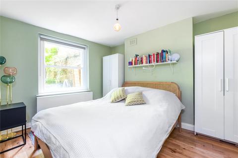 2 bedroom apartment for sale, Newington Green Road, London, Islington, N1