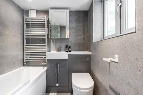 94a Newington Green Road, London, N1 4RG