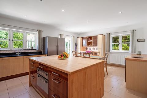 5 bedroom detached house for sale, The Maltings, Earlswood, Warwickshire B94 5RU