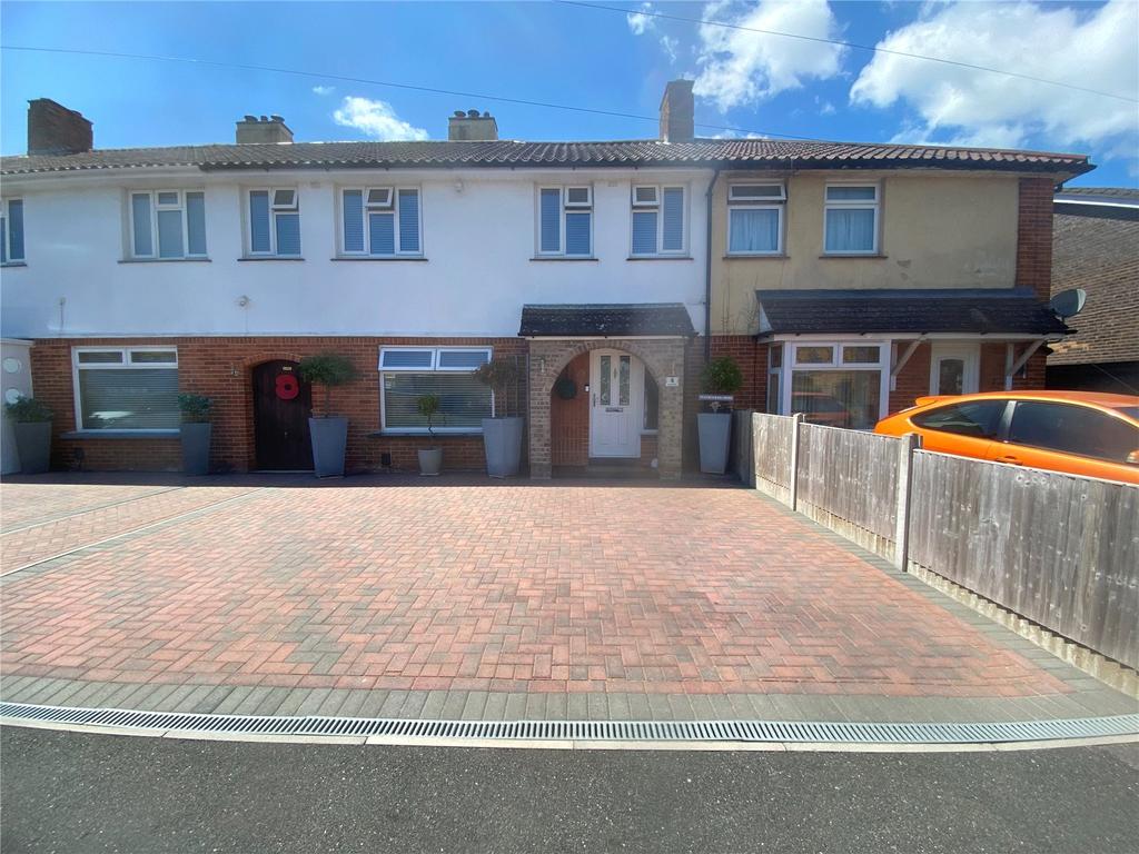 Meadow Walk, Bridgemary, Gosport... 4 bed terraced house for sale £