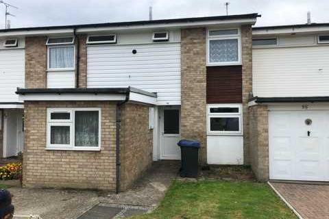 4 bedroom terraced house to rent, Kemsing Gardens, Canterbury
