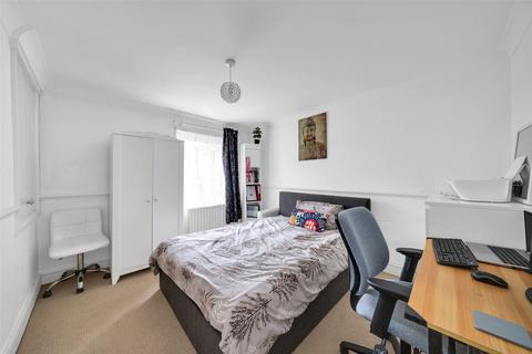 21 Lyndon Road, Belvedere, DA17 5AU
