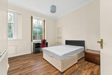 2 bedroom flat for sale, Barnton Street, Stirling, FK8