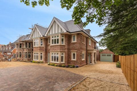 5 bedroom semi-detached house for sale, 98 Packhorse Road, Gerrards Cross, Buckinghamshire, SL9