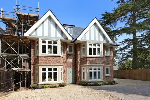 5 bedroom semi-detached house for sale, 98 Packhorse Road, Gerrards Cross, Buckinghamshire, SL9