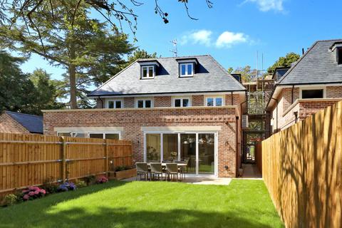 5 bedroom semi-detached house for sale, 98 Packhorse Road, Gerrards Cross, Buckinghamshire, SL9