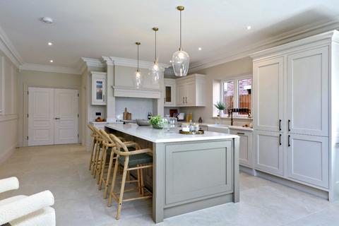 5 bedroom semi-detached house for sale, 98 Packhorse Road, Gerrards Cross, Buckinghamshire, SL9