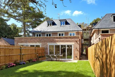 5 bedroom semi-detached house for sale, 98 Packhorse Road, Gerrards Cross, Buckinghamshire, SL9