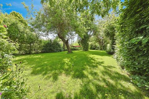 4 bedroom detached house for sale, Pear Tree Cottage, Chapel Street, Lockington, Driffield, East Riding of Yorkshire, YO25 9SN