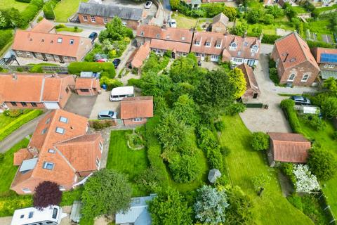 4 bedroom detached house for sale, Pear Tree Cottage, Chapel Street, Lockington, Driffield, East Riding of Yorkshire, YO25 9SN