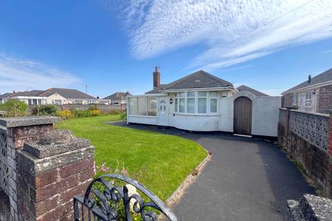 2 bedroom bungalow for sale, Green Drive, Cleveleys FY5