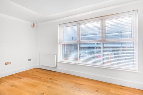 1 bedroom flat for sale, Newbury,  Berkshire,  RG14