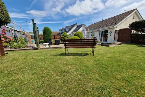 2 bedroom bungalow for sale, Martins Close, Burnham-on-Sea, Somerset, TA8