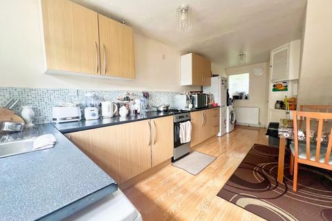 94 Chesil Walk, Corby, NN18 0DN