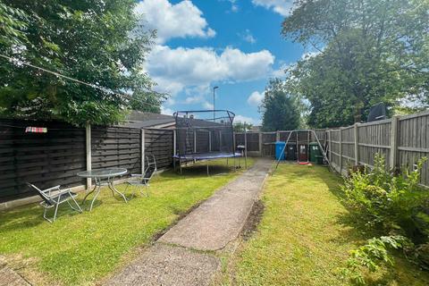 94 Chesil Walk, Corby, NN18 0DN