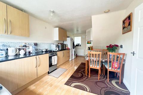 94 Chesil Walk, Corby, NN18 0DN