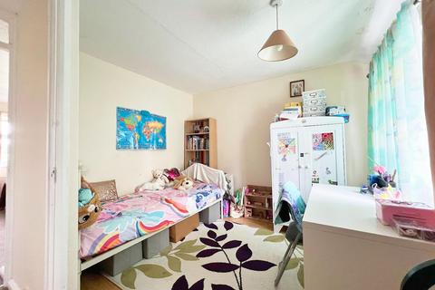 94 Chesil Walk, Corby, NN18 0DN