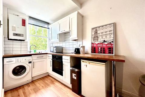 1 bedroom apartment for sale, Dewsbury Court, Chiswick Road, London, W4