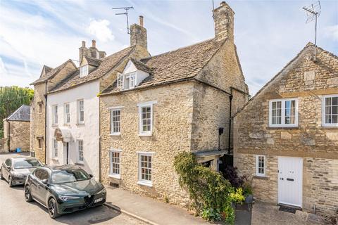 3 bedroom end of terrace house for sale, The Green, Tetbury