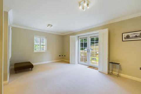 2 bedroom flat to rent, Gargrave House, Gargrave, BD23