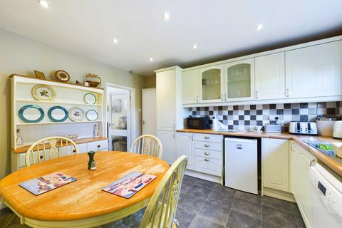 3 bedroom detached house for sale, Wycombe Road, High Wycombe HP14