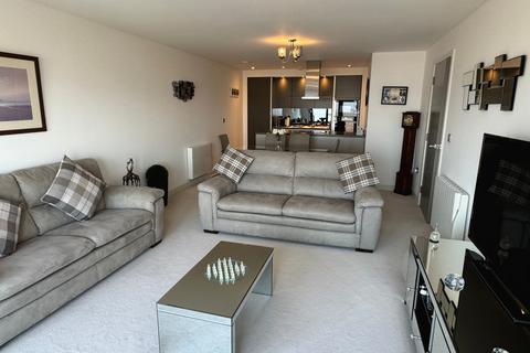 2 bedroom flat for sale, Broadway One, Morecambe, LA4 5FD