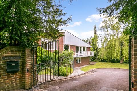 5 bedroom detached house for sale, Hills Lane, Cookham Dean, Berkshire, SL6