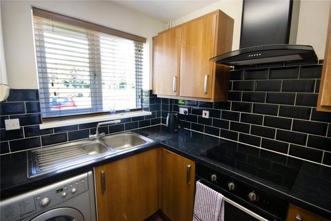 3 bedroom semi-detached house to rent, Rodbourne, Swindon SN2