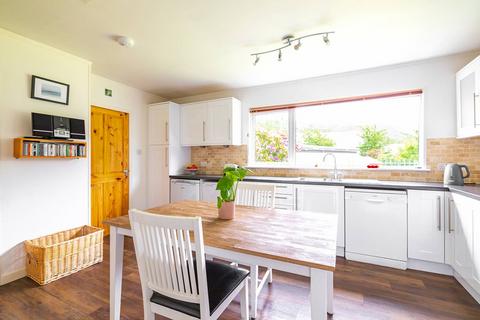 2 Riverside Terrace, Ullapool, IV26 2XG