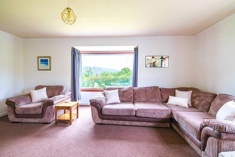 2 Riverside Terrace, Ullapool, IV26 2XG