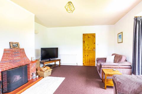 2 Riverside Terrace, Ullapool, IV26 2XG