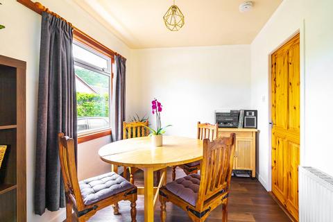2 Riverside Terrace, Ullapool, IV26 2XG